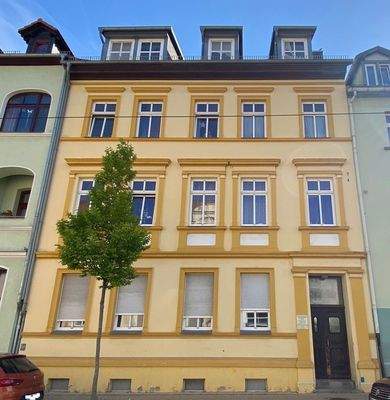 2026 - Haus von außen.jpg