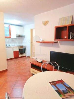 Einladendes Steinhaus mit durchdachtem Layout