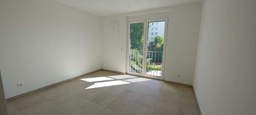 Schlafzimmer mit Morgensonne