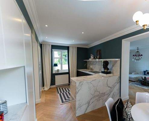 WOHN- und ESSBEREICH/KÜCHE