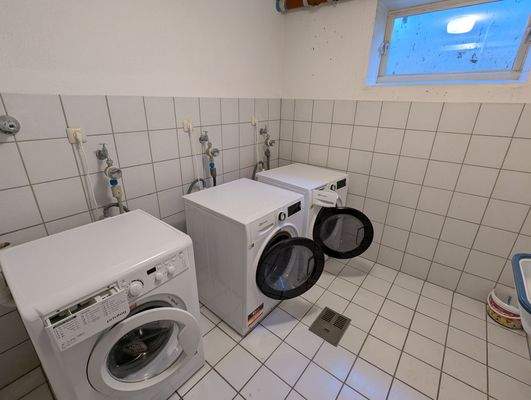 Waschraum im Keller