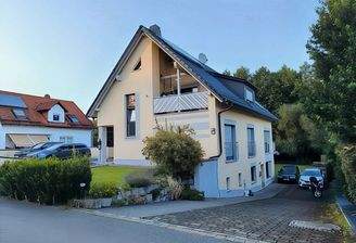 Eigene Zufahrt und eigener Hauseingang