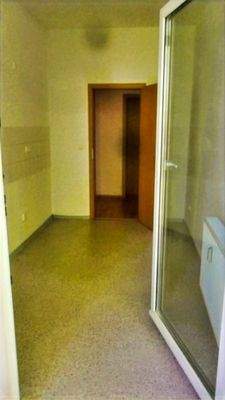 Blick vom Balkon in die Küche