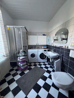 Badezimmer im Erdgeschoß