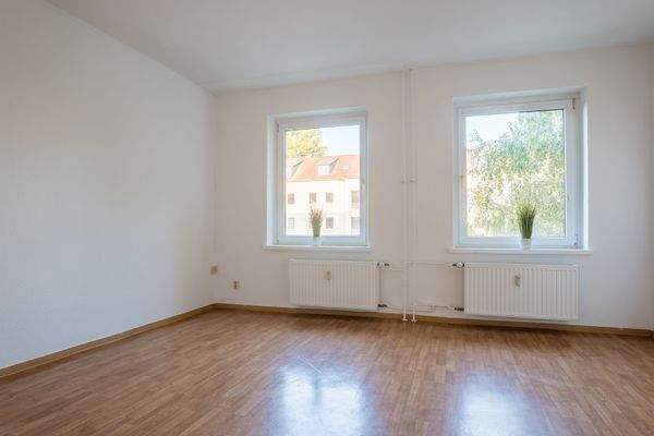 4-Wohnzimmer (2).jpg