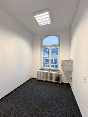 Büro 2