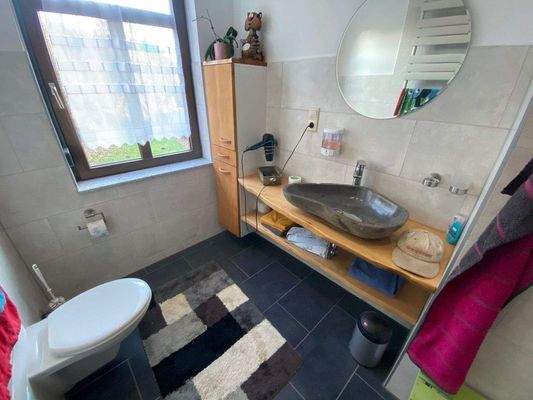 2. Bad im 1. OG, Einbau 2020.jpg