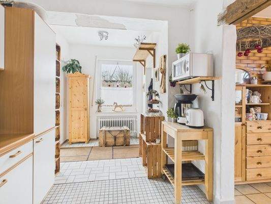 CAM01223G0-PR0176-STILL041