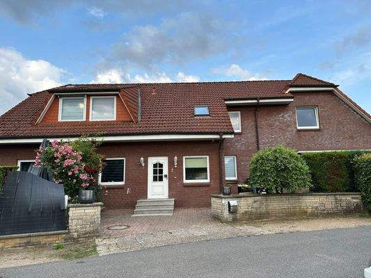 Hausansicht gesamt.jpeg