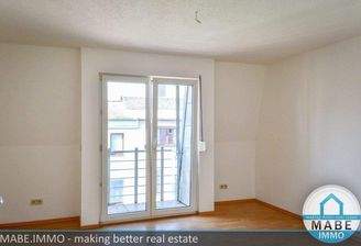 Wohn- und Schlafzimmer