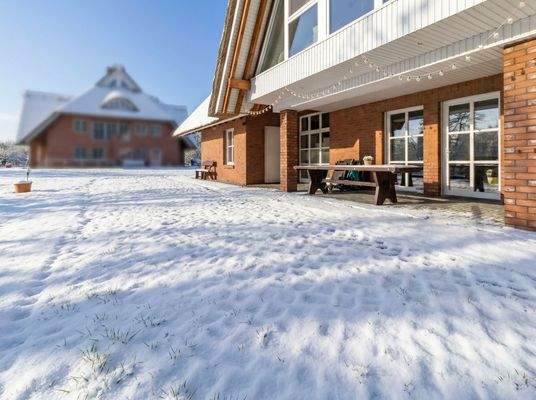 Terrasse (KI-Optimiert)