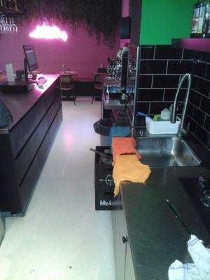 Haupttresen Rückbereich