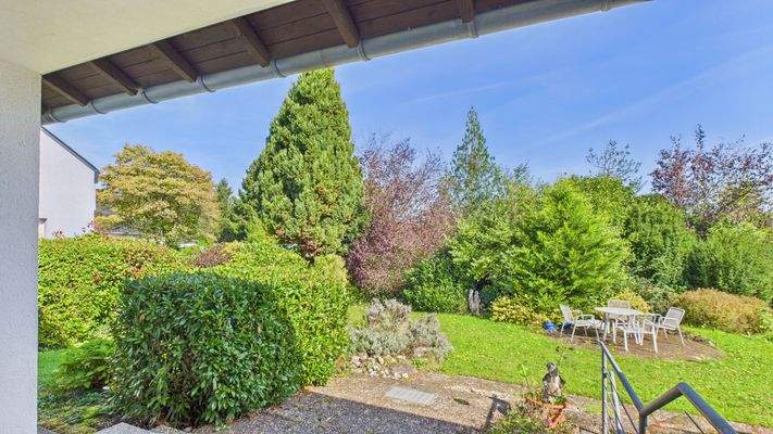 CAM03143G0-PR0189-STILL006