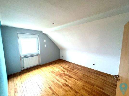 Innenansicht|Schlafzimmer 2 DG