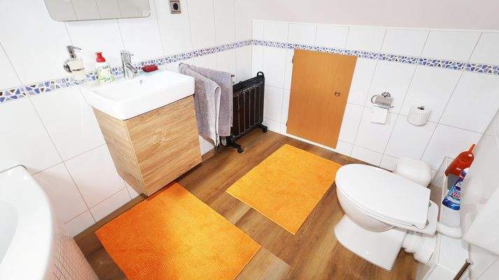 Badezimmer - Dachgeschoss