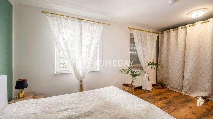 1. OG Schlafzimmer 2