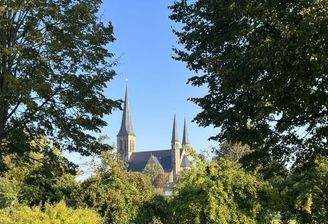 Ganz nah: Park, Kirche, Ärzte & Einkauf.jpg