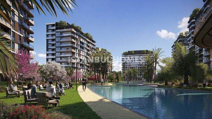 Spacious Flats in a Family Concept Complex in Bahcelievler