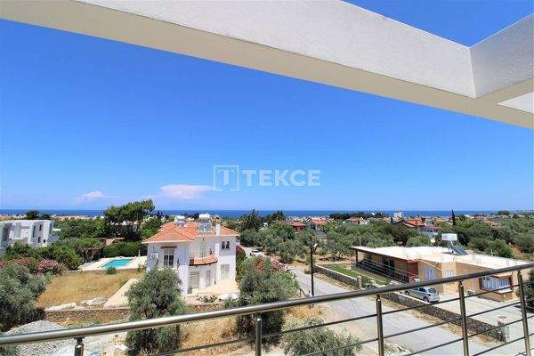 Apartment in Girne Lapta for Sale in a Compound with Swimming Pool