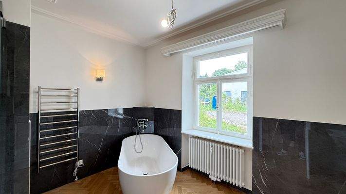 Freistehende Badewanne