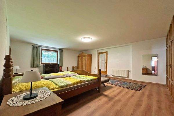 Elternschlafzimmer im OG