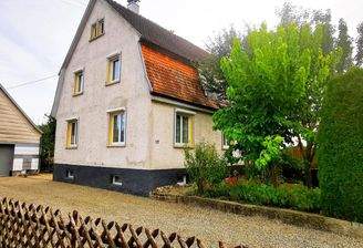 Haupthaus inkl. Hofeinfahrt