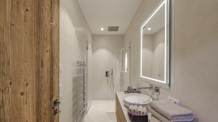 KITZIMMO-Luxusvilla in Toplage kaufen - Immobilien Jochberg Kitzbühel.