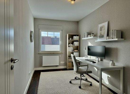 Büro virtuell möbliert