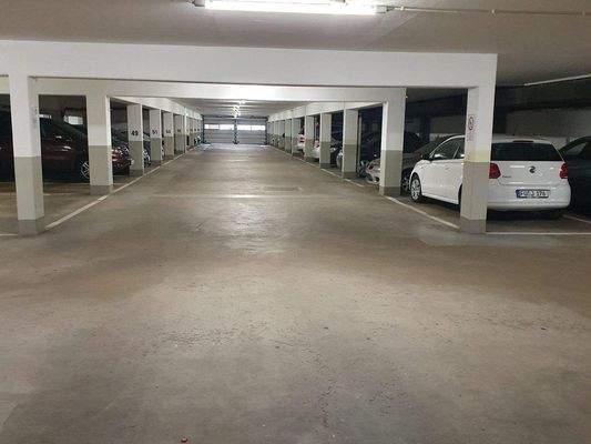 Tiefgarage 