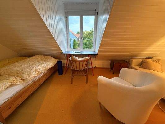 Kinderzimmer 3 oder Gästezimmer-2. OG