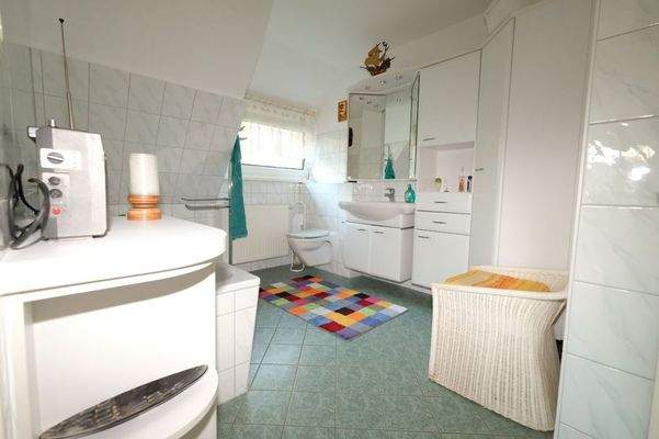 B3E1985C-2A39-4803-AAC6-71F5E5DC21A5-6454-0000090192817A76