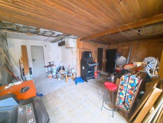 UG Keller Ausbauoption für Imbiss