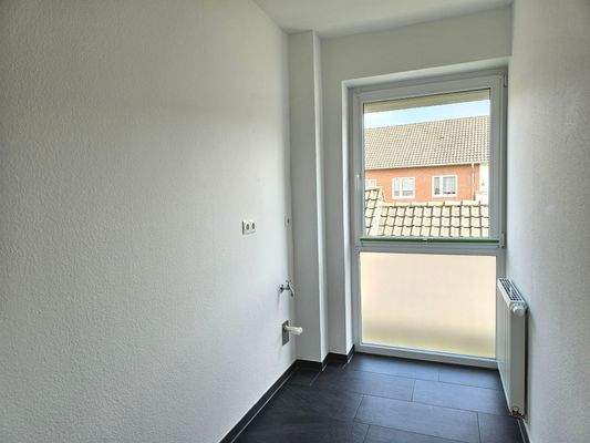 HWR und Abstellraum mit Fenster