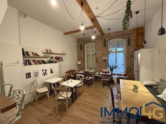 11e0d9c5-7deb-4156-a9df-4fd328c0c93e