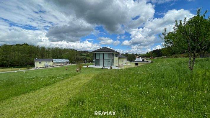 Blick vom Gartenhaus Richtung Südost