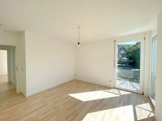 Alle Räume sind mit Laminatboden neu angelegt worden