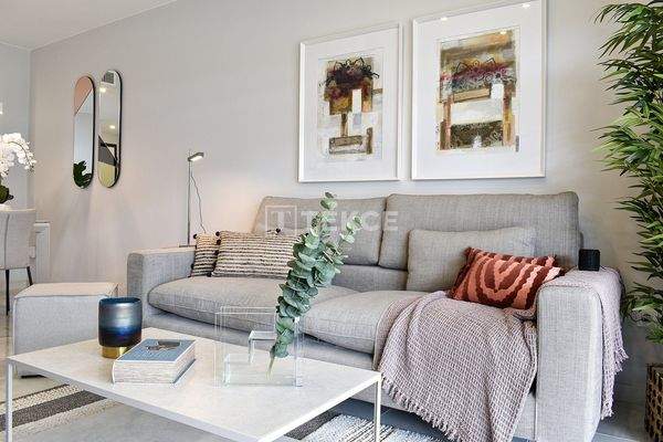 Flats Close to the Beach in Playa Flamenca Orihuela