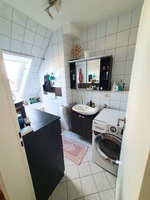 Badezimmer 3.jpg