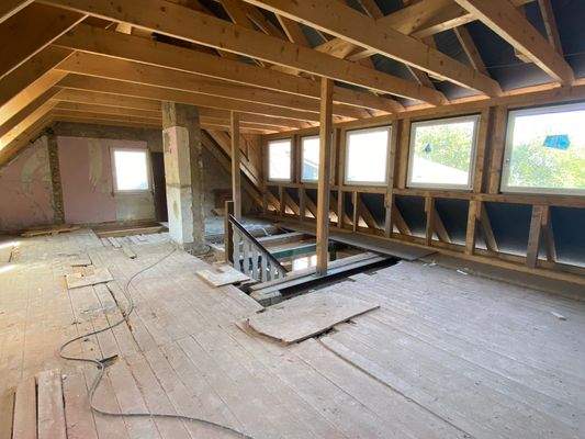 Dachgeschoss Wohnhaus