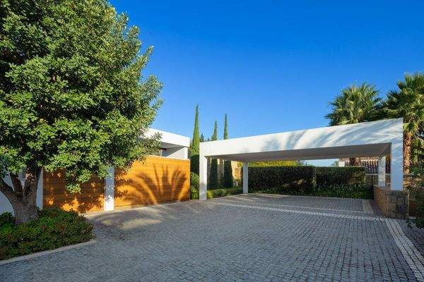 Photo: Villa in Casares