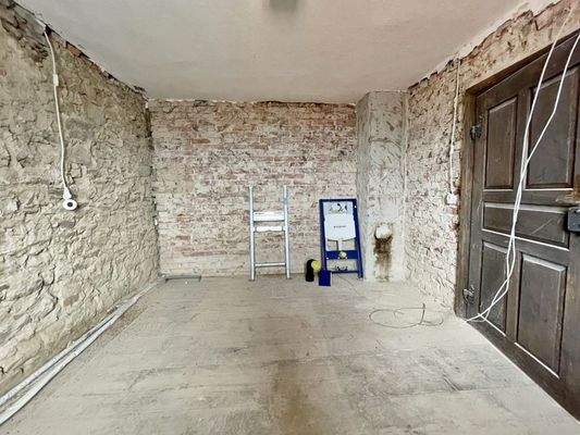 Bad im Obergeschoss.jpg