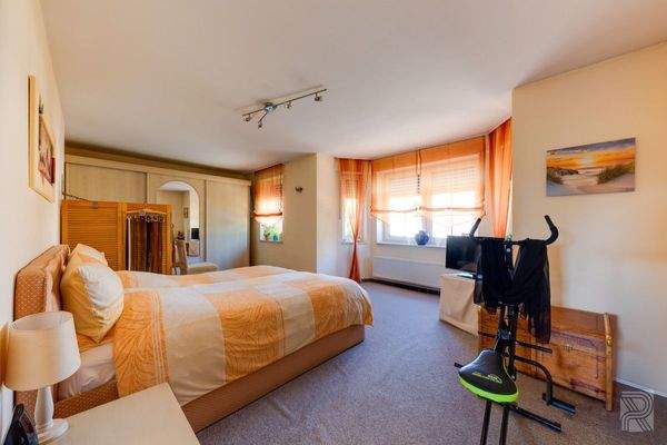 1. OG - Schlafzimmer - 87c