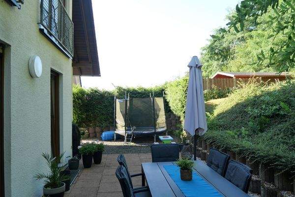 renditionDownload (9).jfif