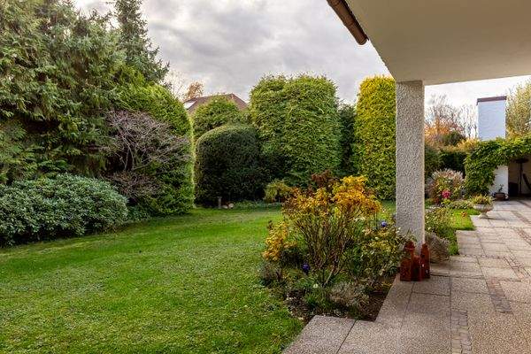 Uneinsehbarer Südgarten