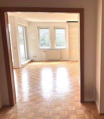 Salon / Flügeltüre