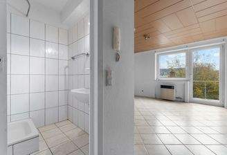 Blick ins Wohn-und Schlafzimmer