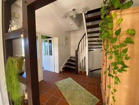 Flur mit Treppenanlage