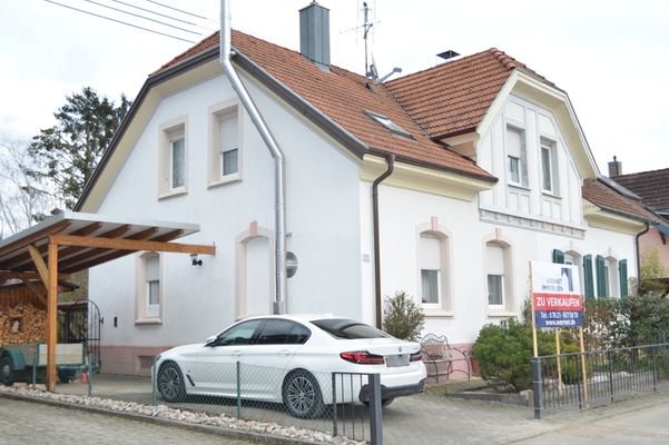Hausansicht von vorne