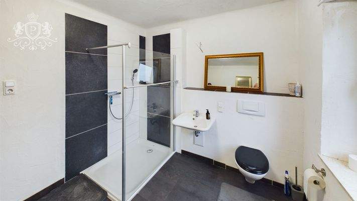 CAM01984G0-PR0440-STILL014