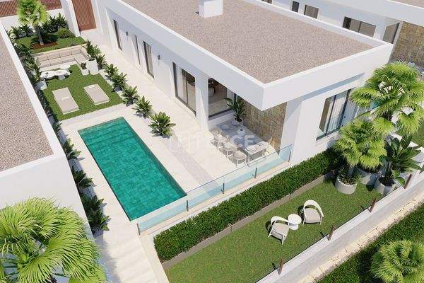 Finestrat Villas in Secure Estate Between Mountain and Sea